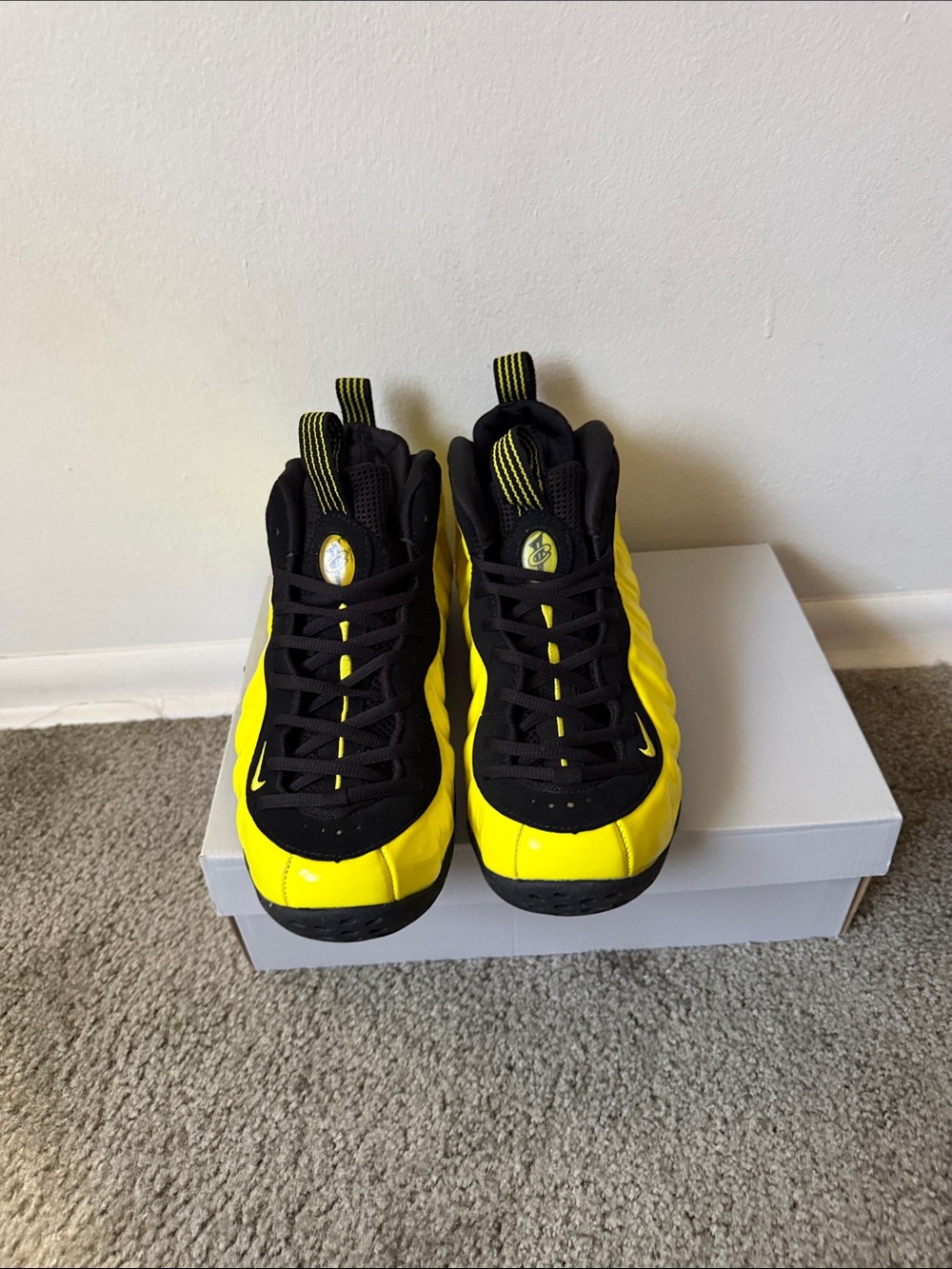 Nike Kids Yellow and Black Foamposite One Sneakers